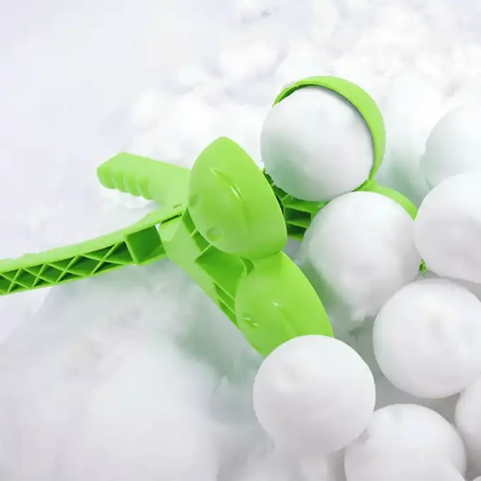 Automat do kulek śniegowych podwójny Snowballee 2 - zielony ProsperPlast