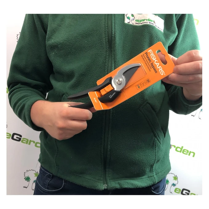 Sekator nożycowy Fiskars Solid™ P121 