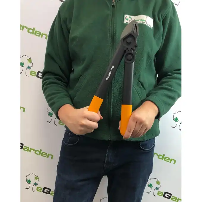 Sekator kowadełkowy Fiskars PowerGear S L31